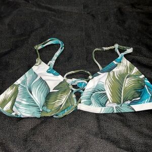 NEW bikini top 👙​